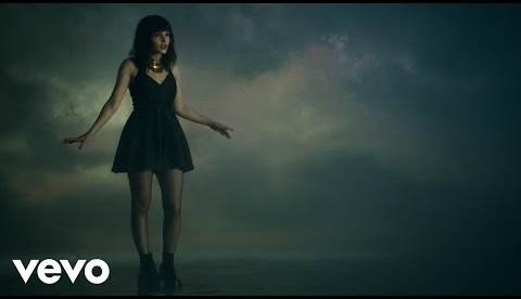 CHVRCHES - Leave A Trace